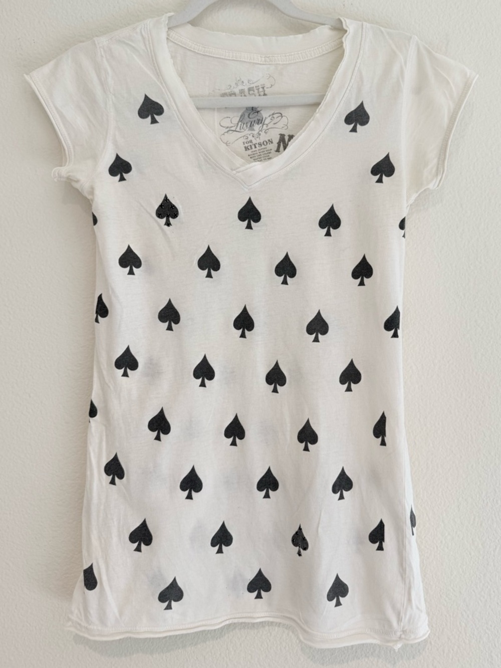 Trash & Luxury KITSON Vneck white tee Embellished Spades print Rare Shirt Medium